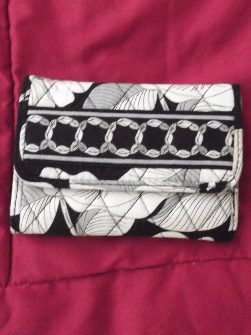 Vera Bradley Outlet Camellia wallet